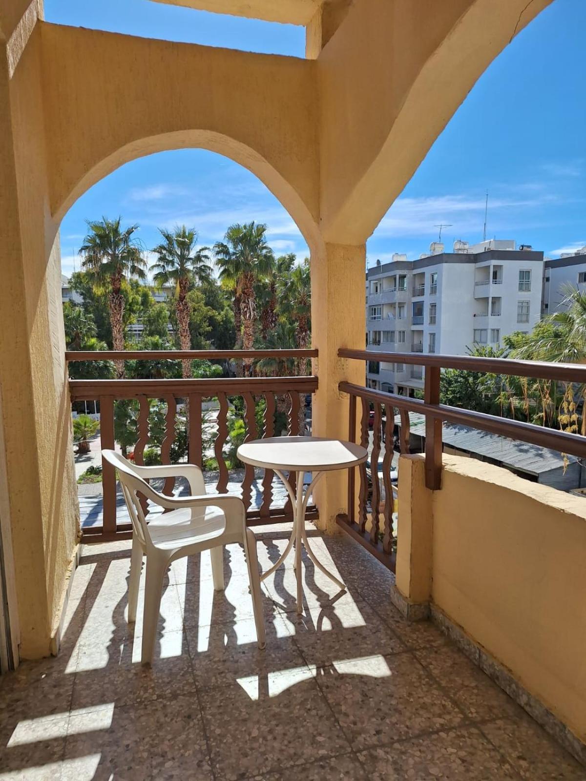 Terpsichore Holiday Apts Limassol Zewnętrze zdjęcie